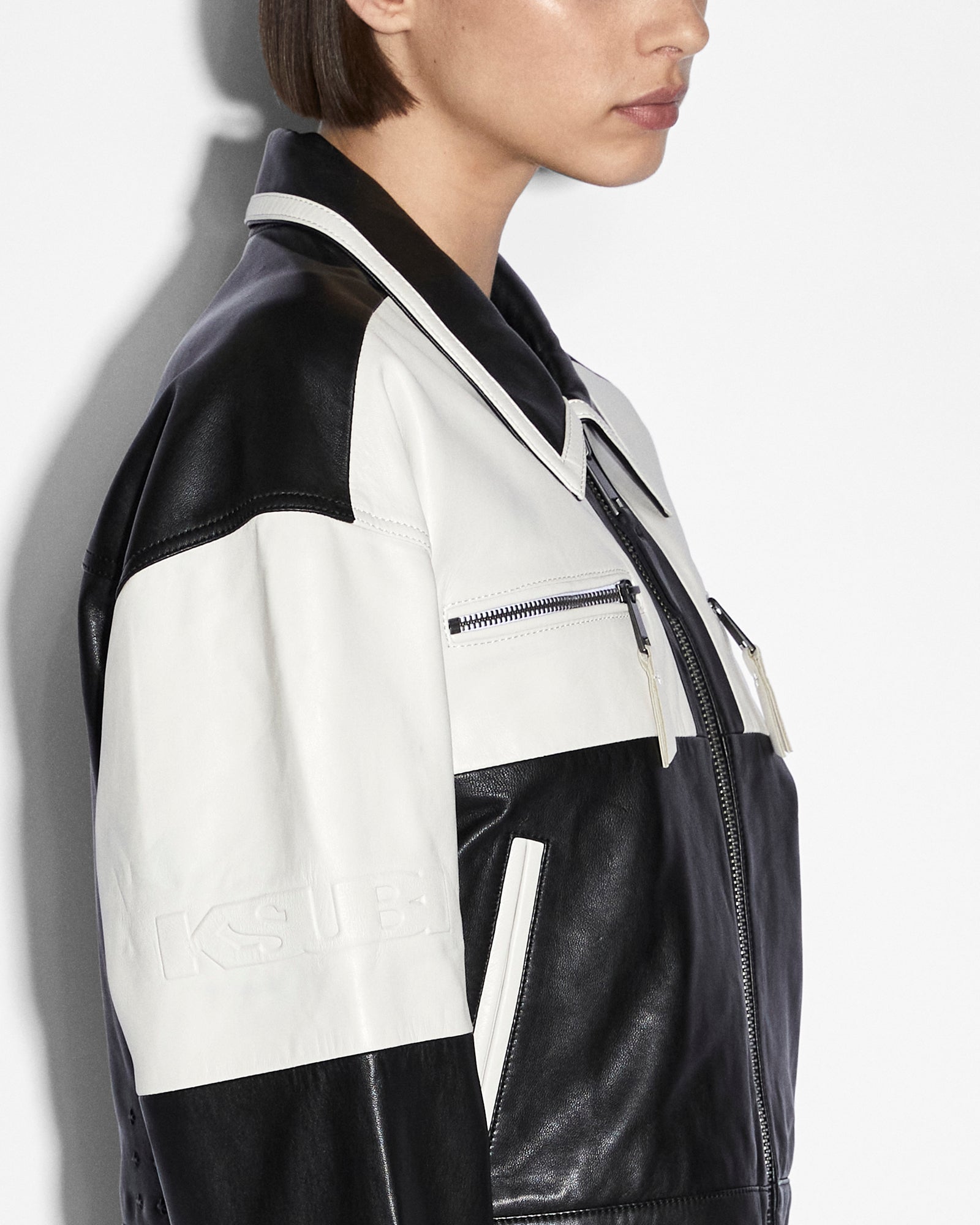WOMENS  EMBLEM BOXY BIKER BLACK/WHITE BOXY JACKETS