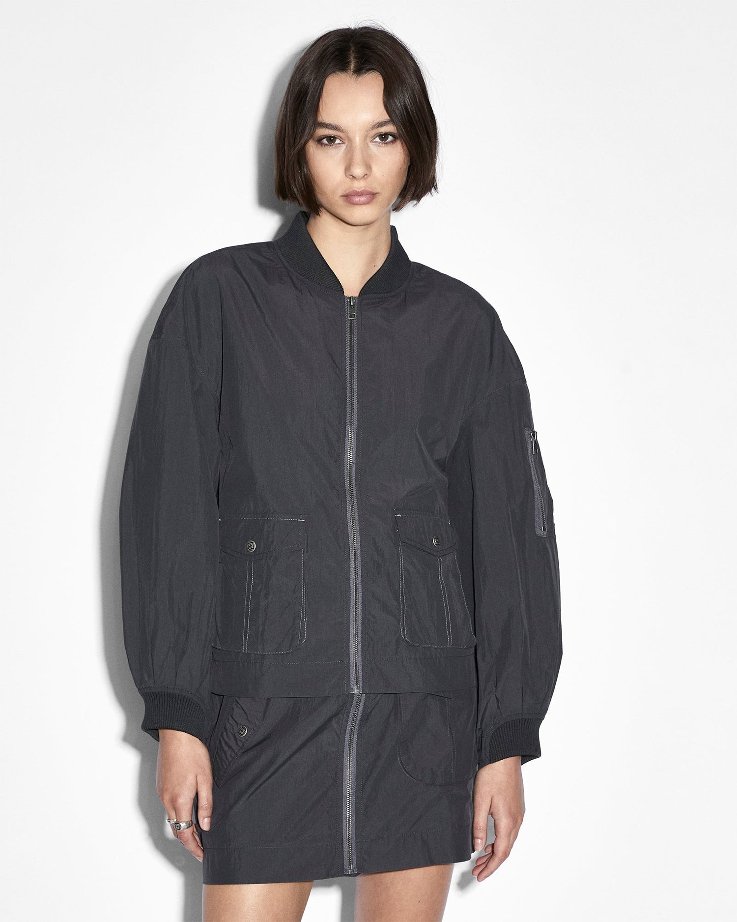 ELEMENTAL BOMBER CHARCOAL