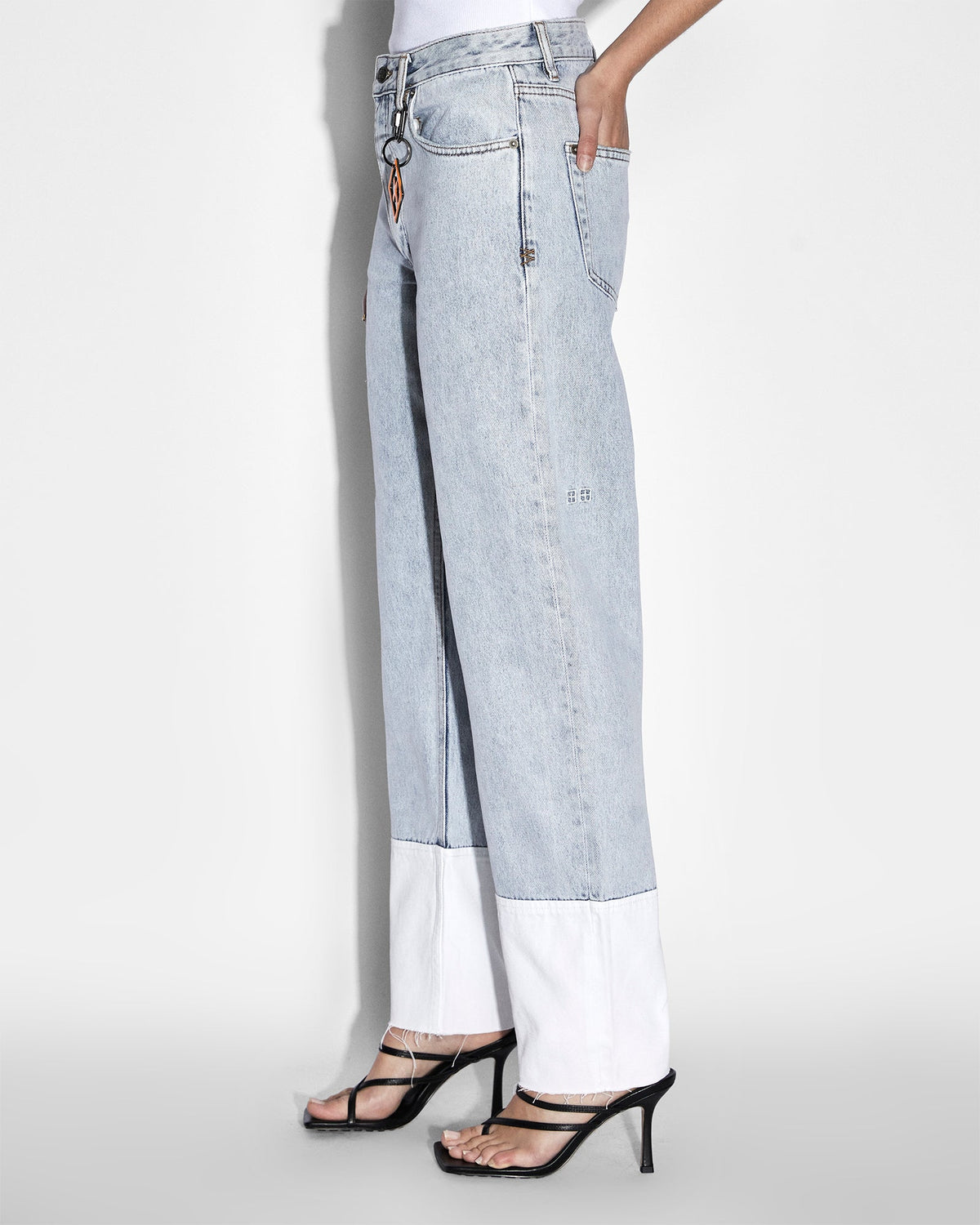 Womens Brooklyn Jean Muse Cuffed Straight Denim Jeans - Denim