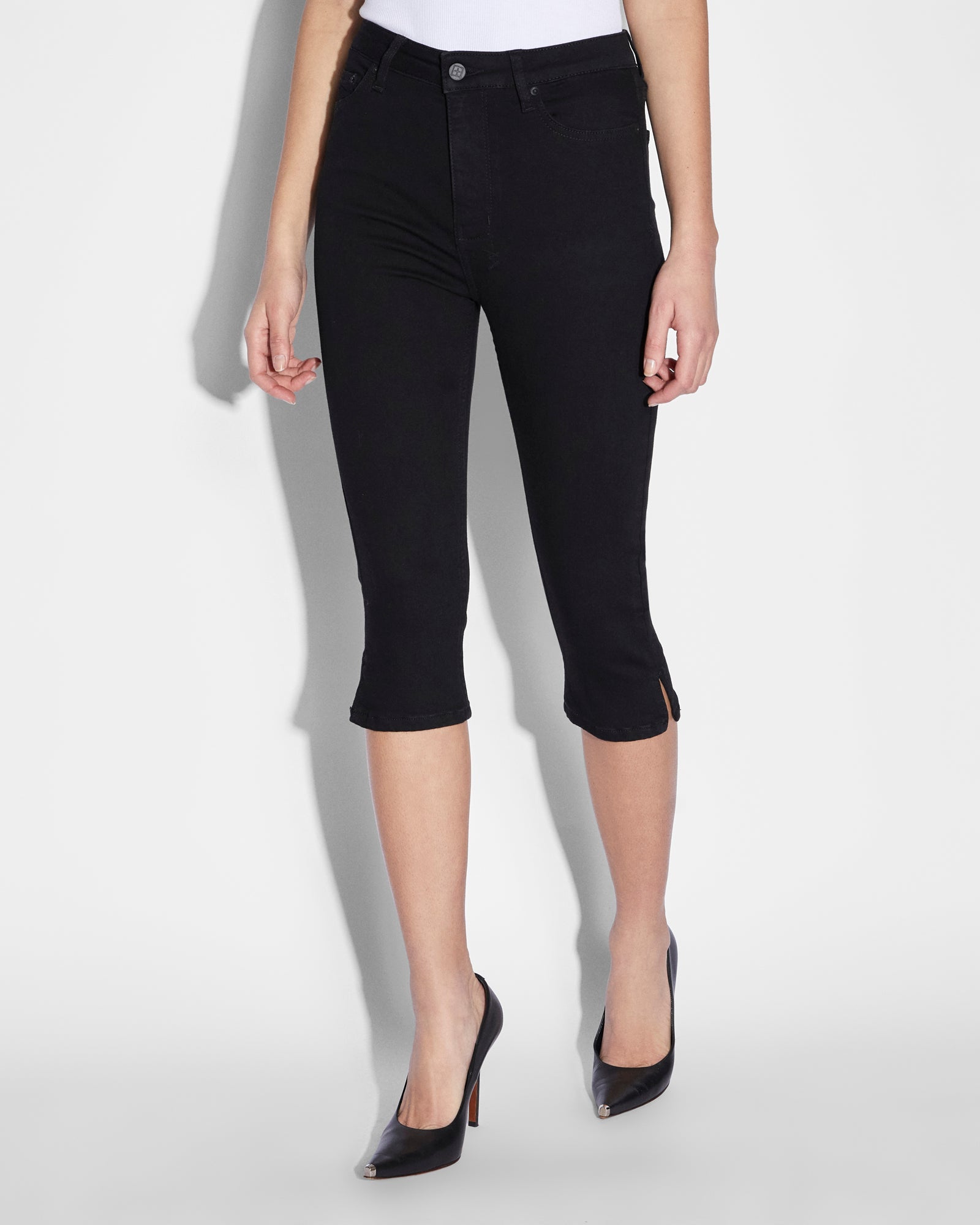 KENDALL CAPRI JET BLACK