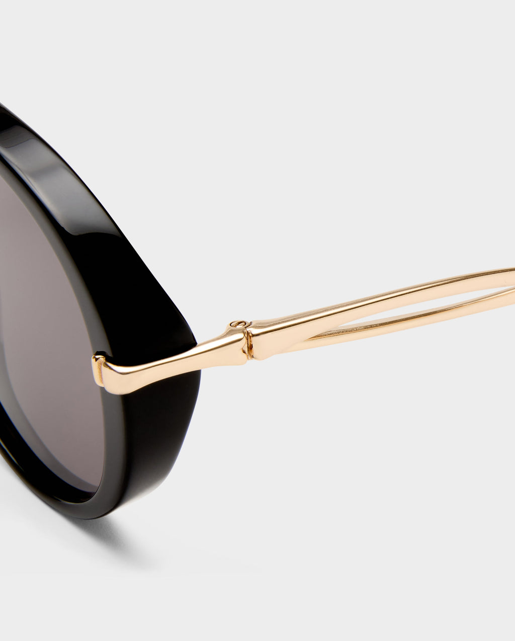 The Kondor Sunglasses Black Eyewear - Black
