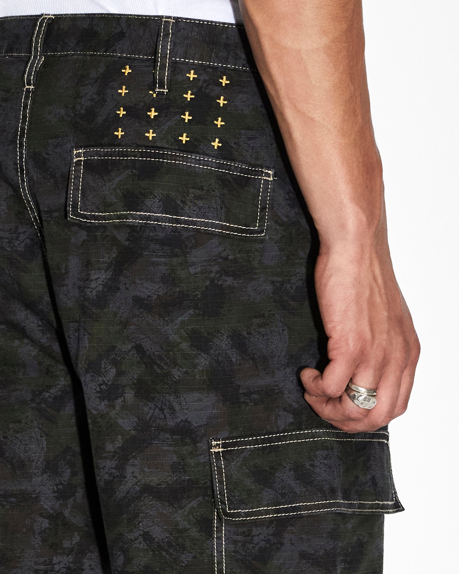 FUGITIVE CARGO PANT CAMO