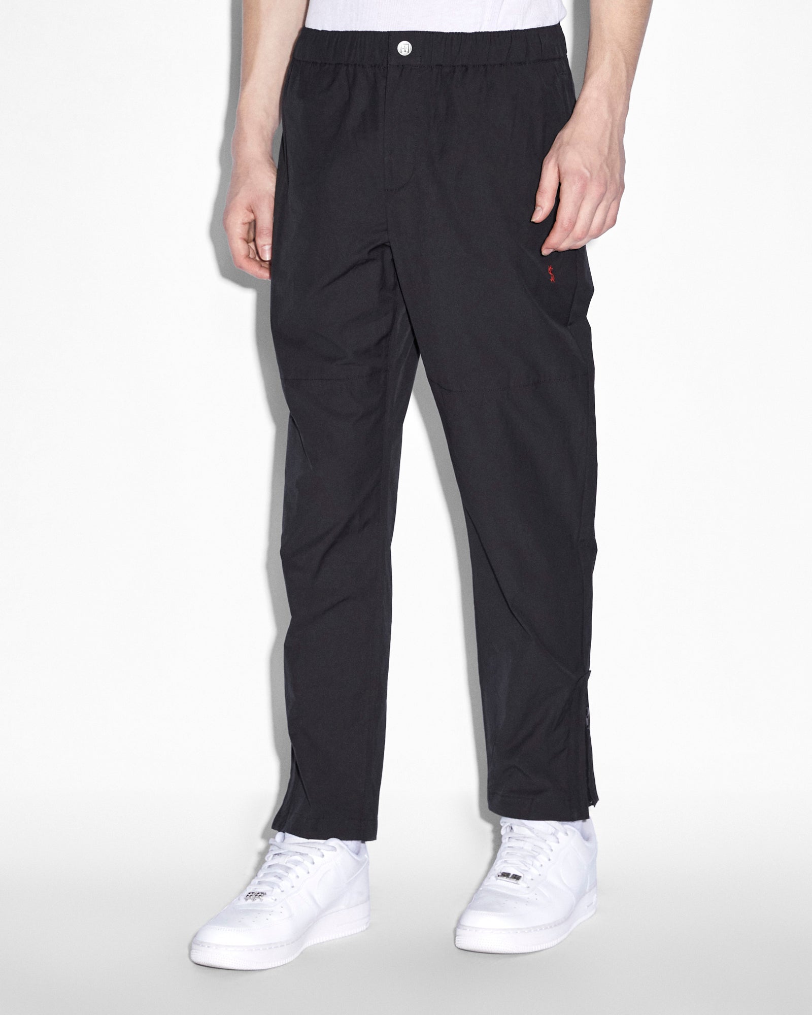 MENS  AXIOM PANT BLACK RED RELAXED TAPERED PANTS