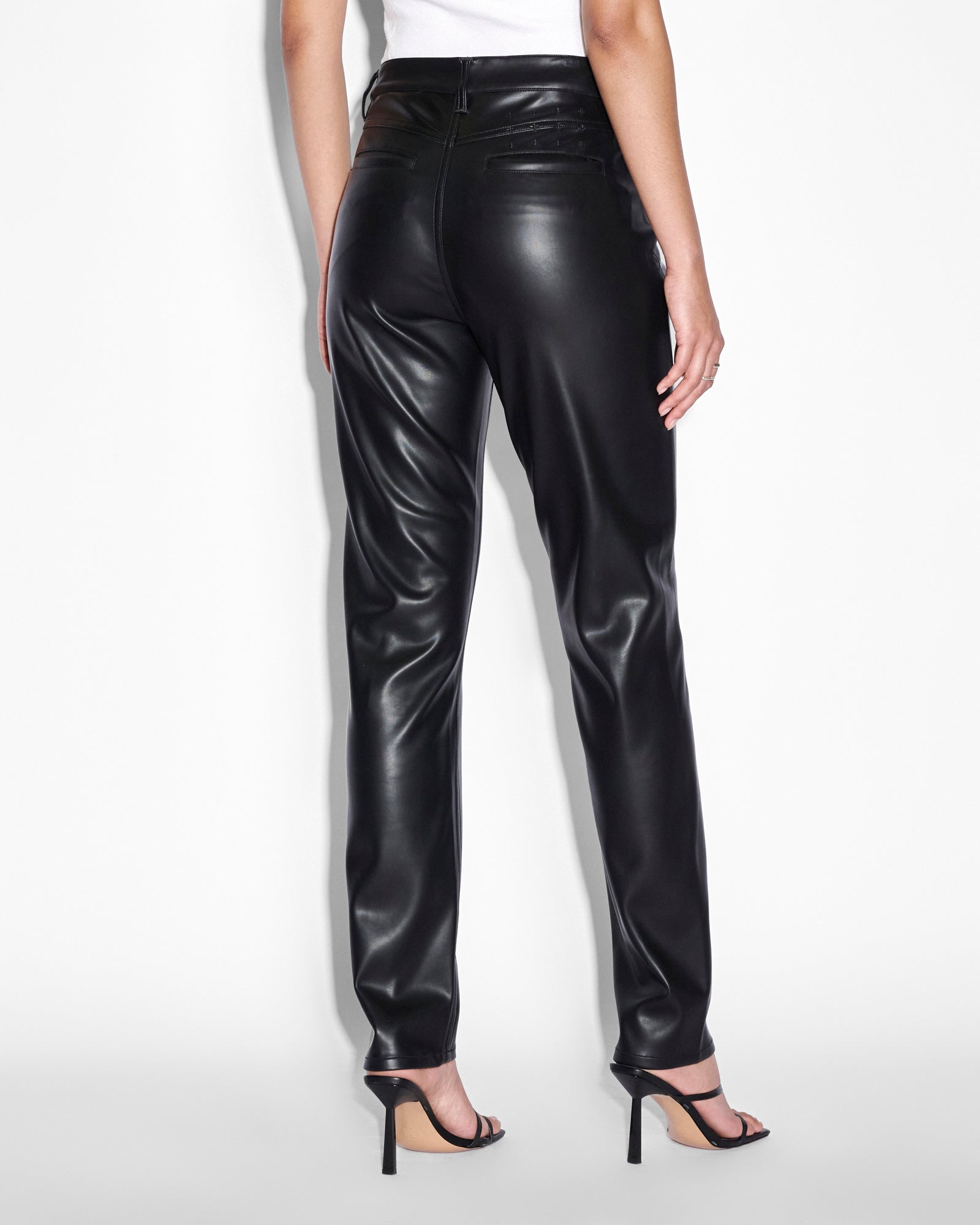 VIVIENNE PANT BLACK