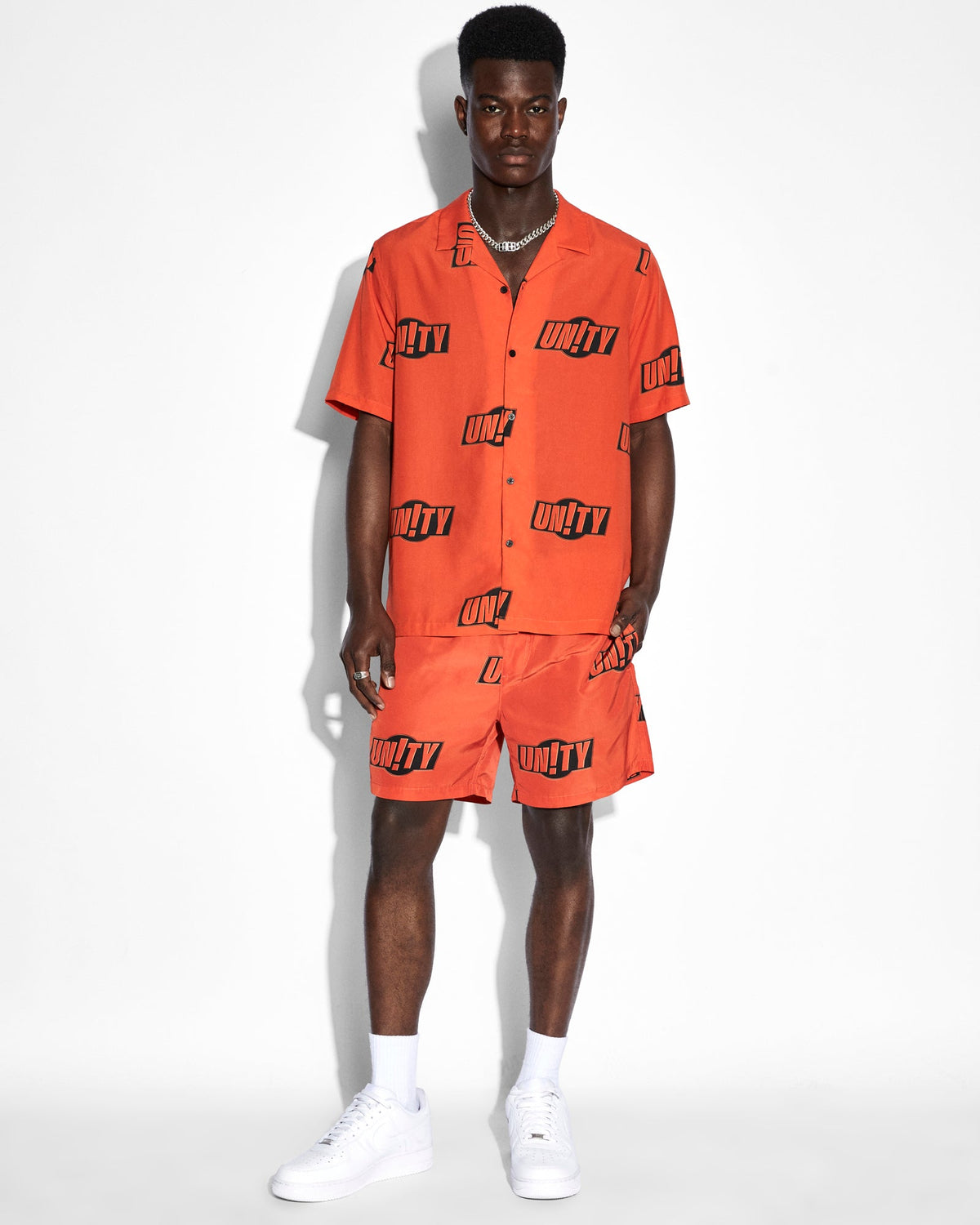 MENS UNITY SIGN BURNER BOARDSHORT ORANGE WALKSHORTS