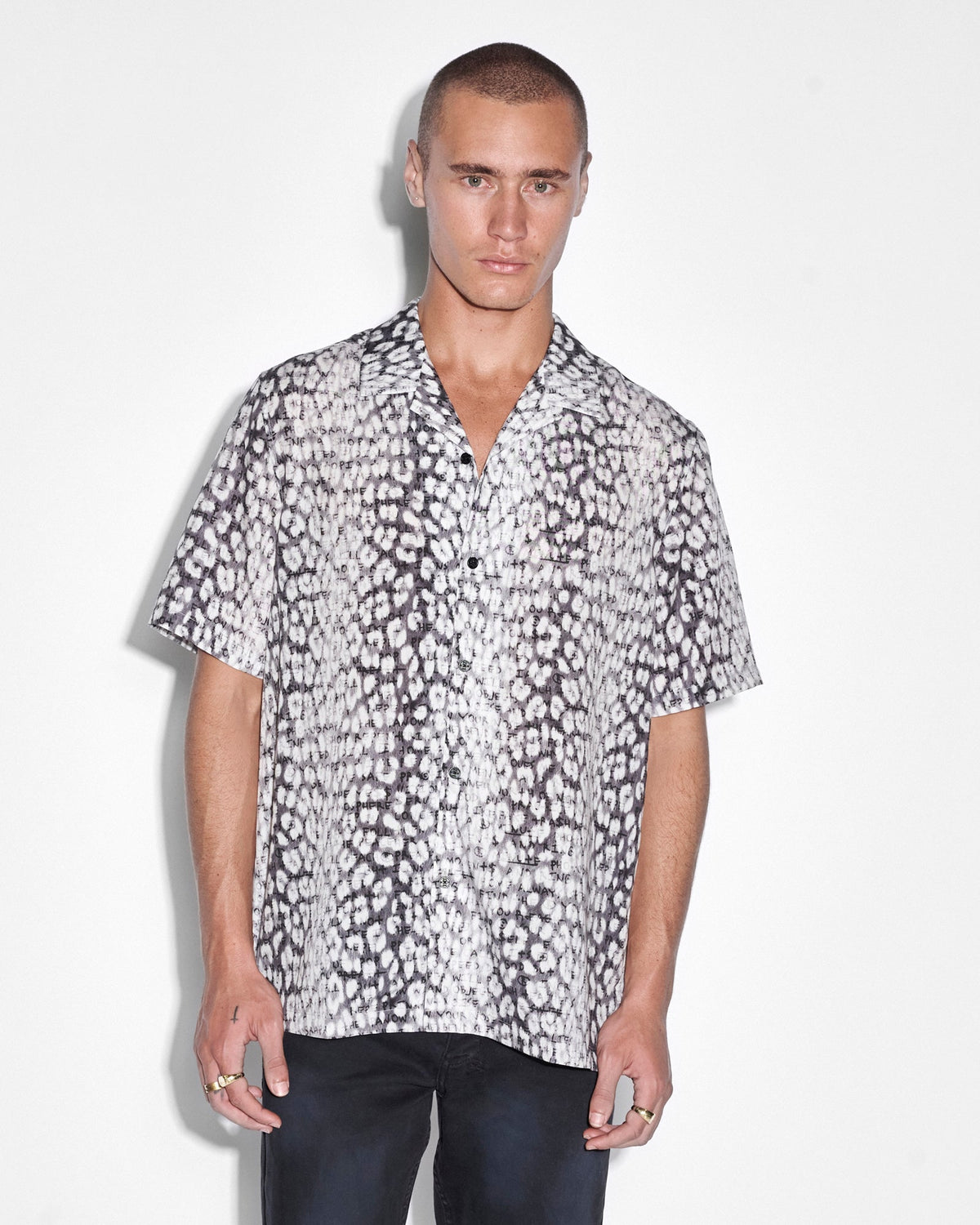 Mens Whitenoise Leopard Resort Ss Shirt Multi Regular Shirts - Multi Colour