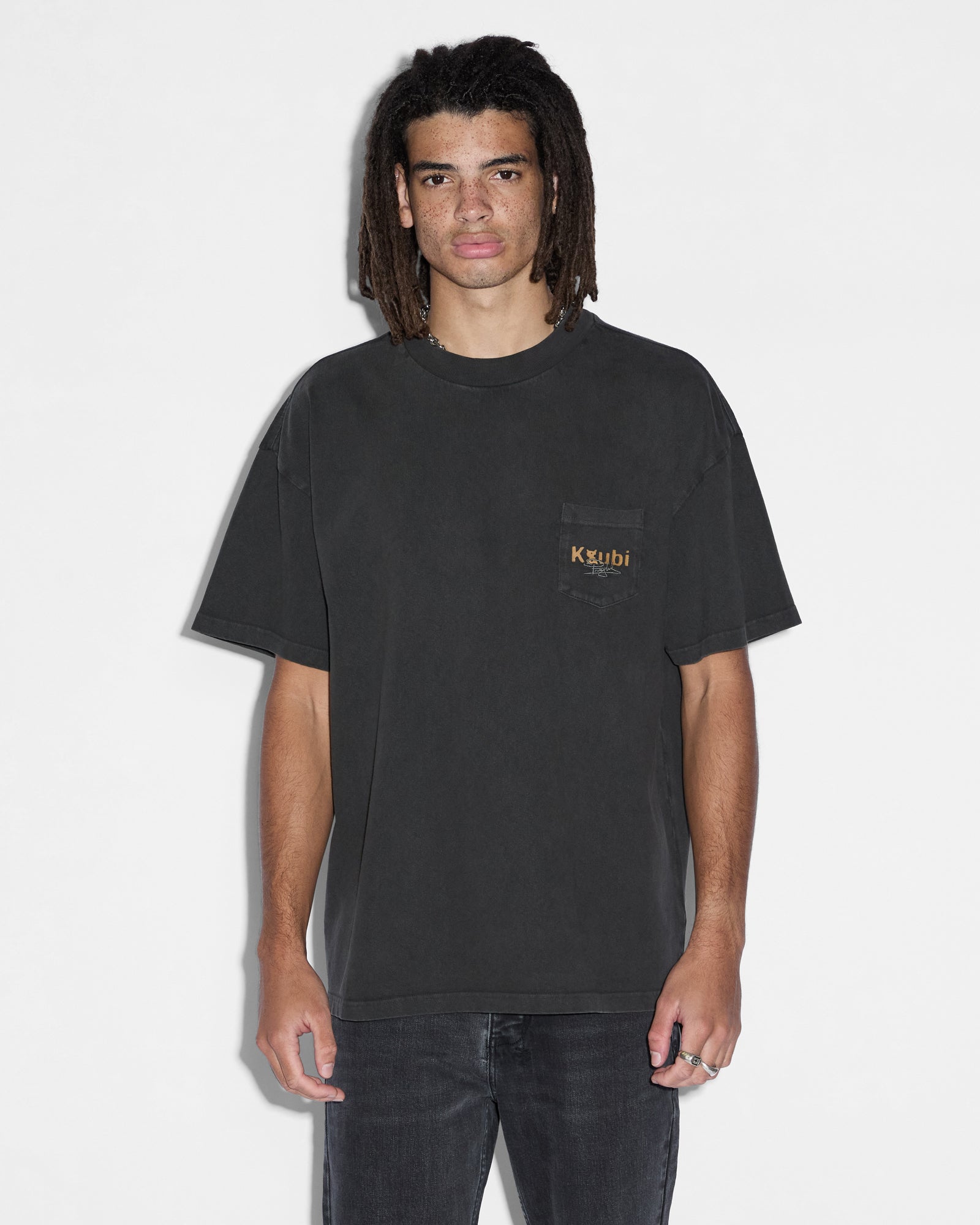 MILLS POCKET SS TEE FADED BLACK