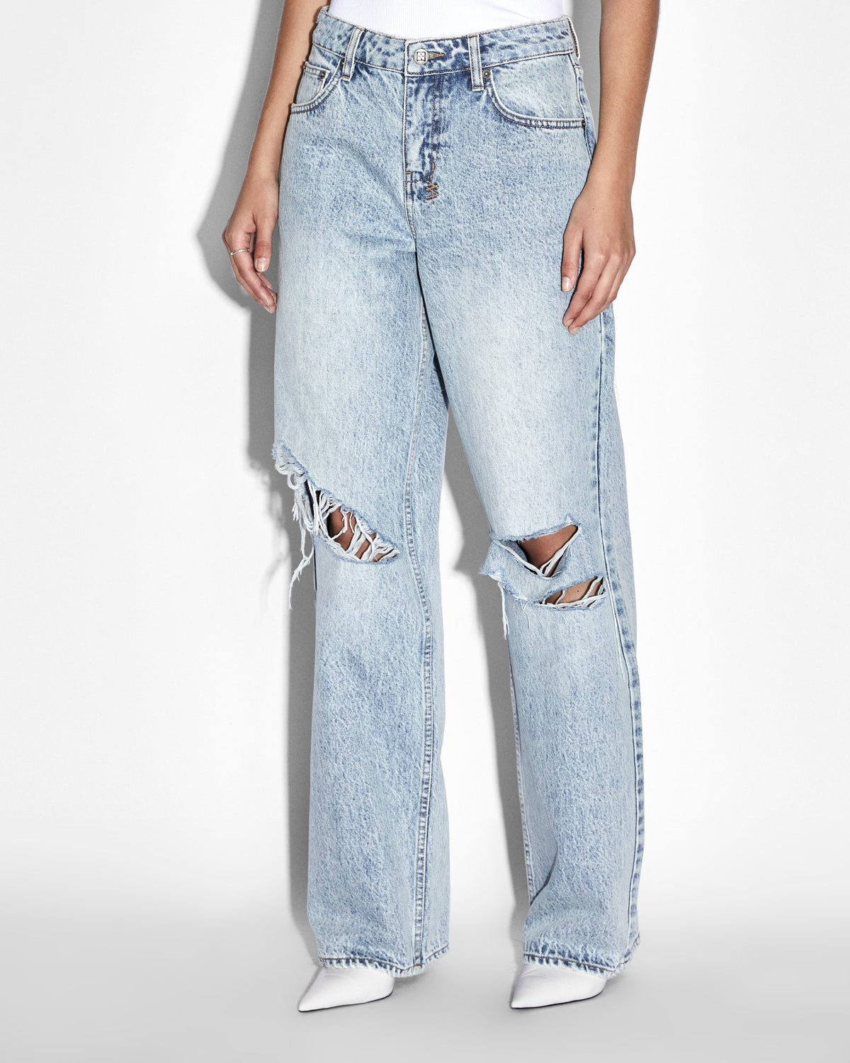 Womens Low Rider Karma Trashed Baggy Denim Jeans - Denim