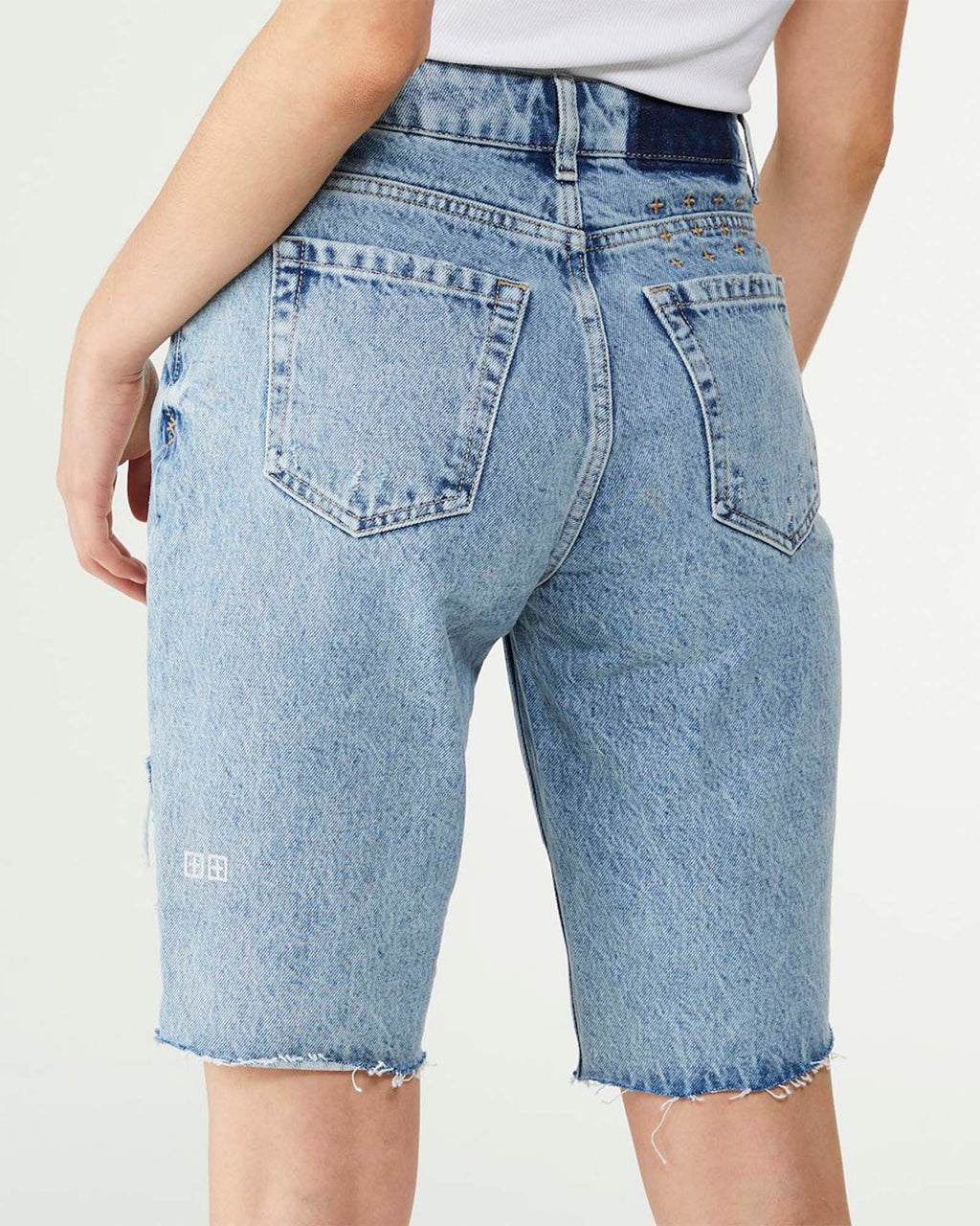 WOMENS APP LAYE SHORT OVERKAST WALKSHORTS